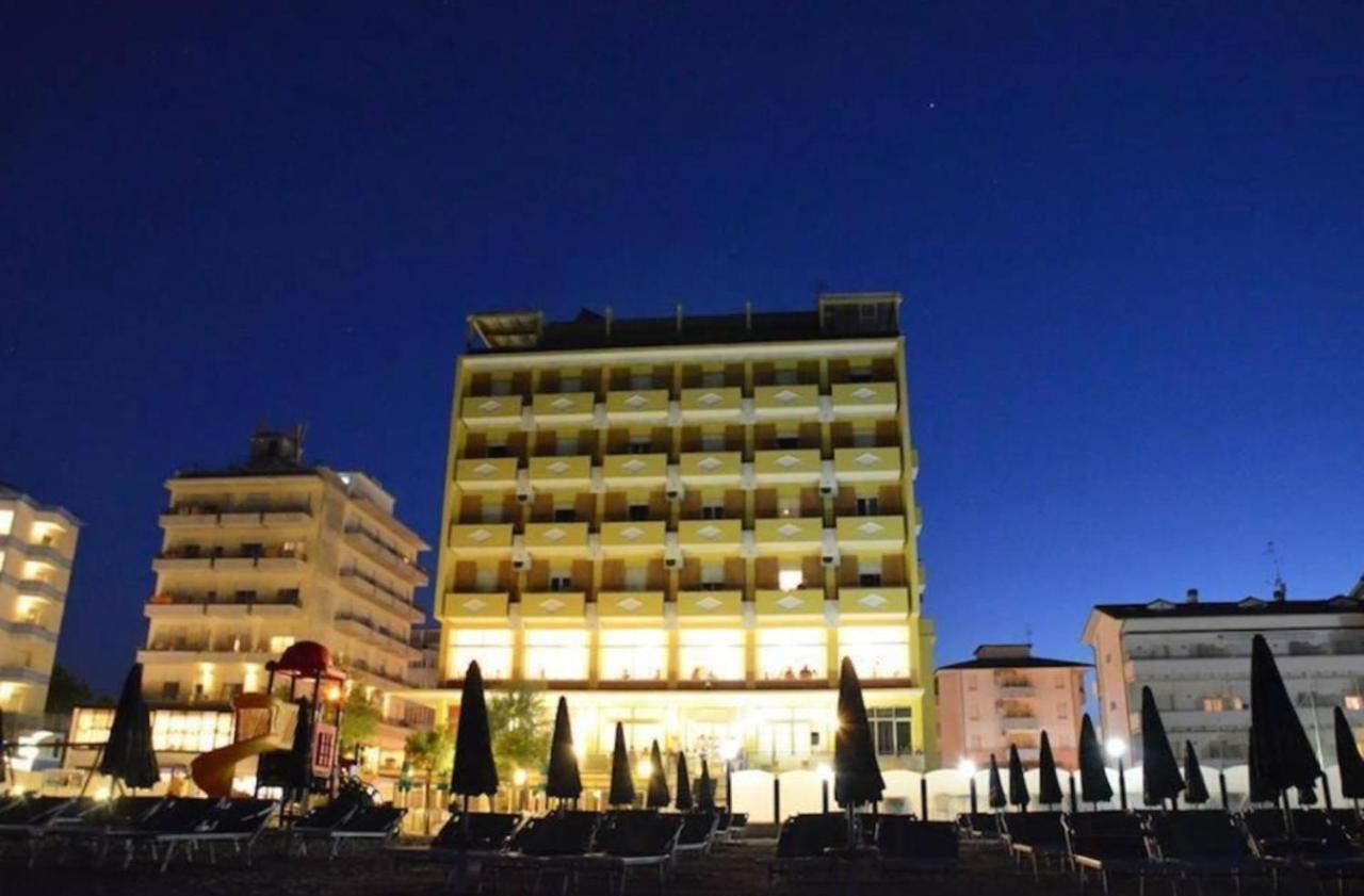 Hotel Apollonia Lido Di Savio Esterno foto