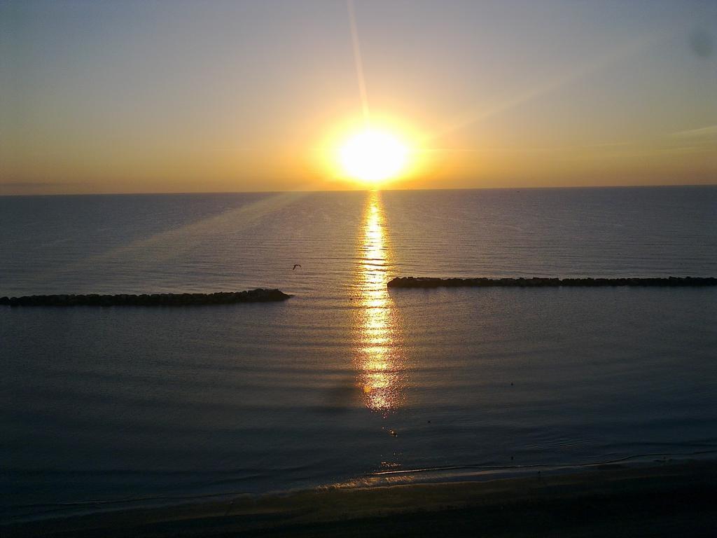 Hotel Apollonia Lido Di Savio Esterno foto